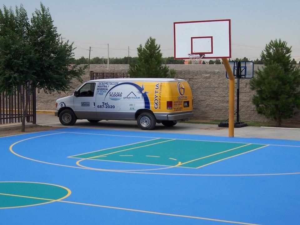 Cancha exterior de básquetbol